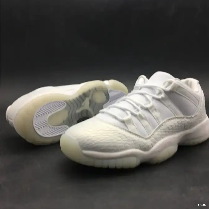 897331-100 Air 11 Heiress Frost Low White Jordan 0611